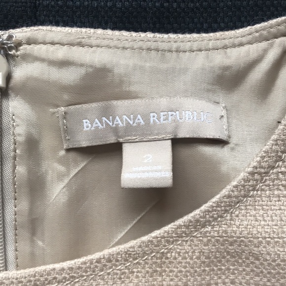 Women’s Banana Republic Black and Tan Sleeveless Dress Size 2 - Picture 3 of 5